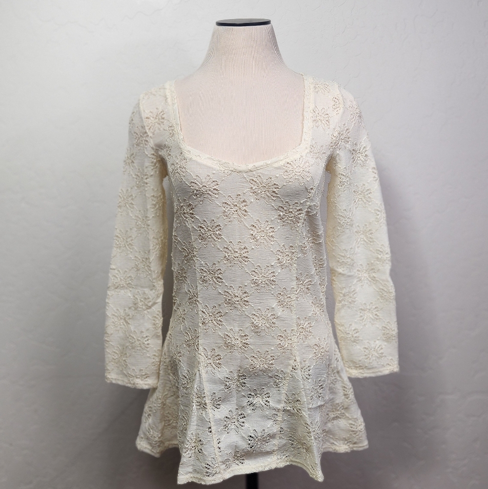 FREE PEOPLE || Ivory Lace Detail Top